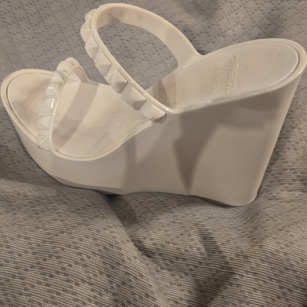 Modern White Wedge Sandals with Transparent Straps